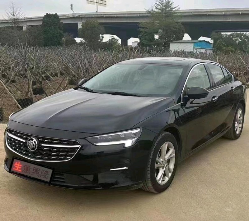 汕头22年别克君威2