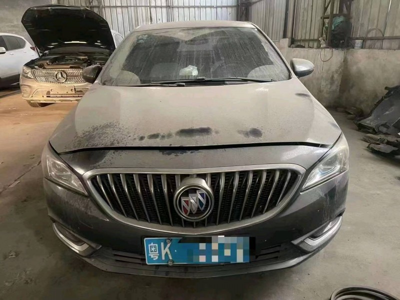 韶关16年别克威朗1