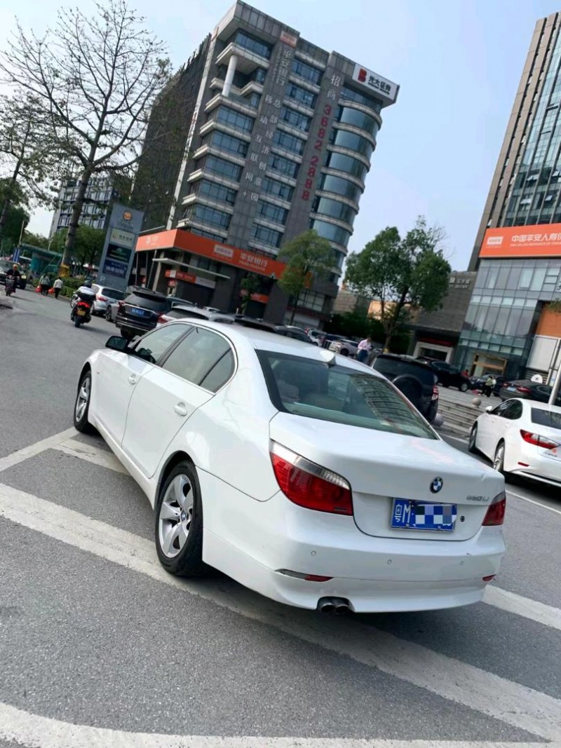 广州07年宝马5系8
