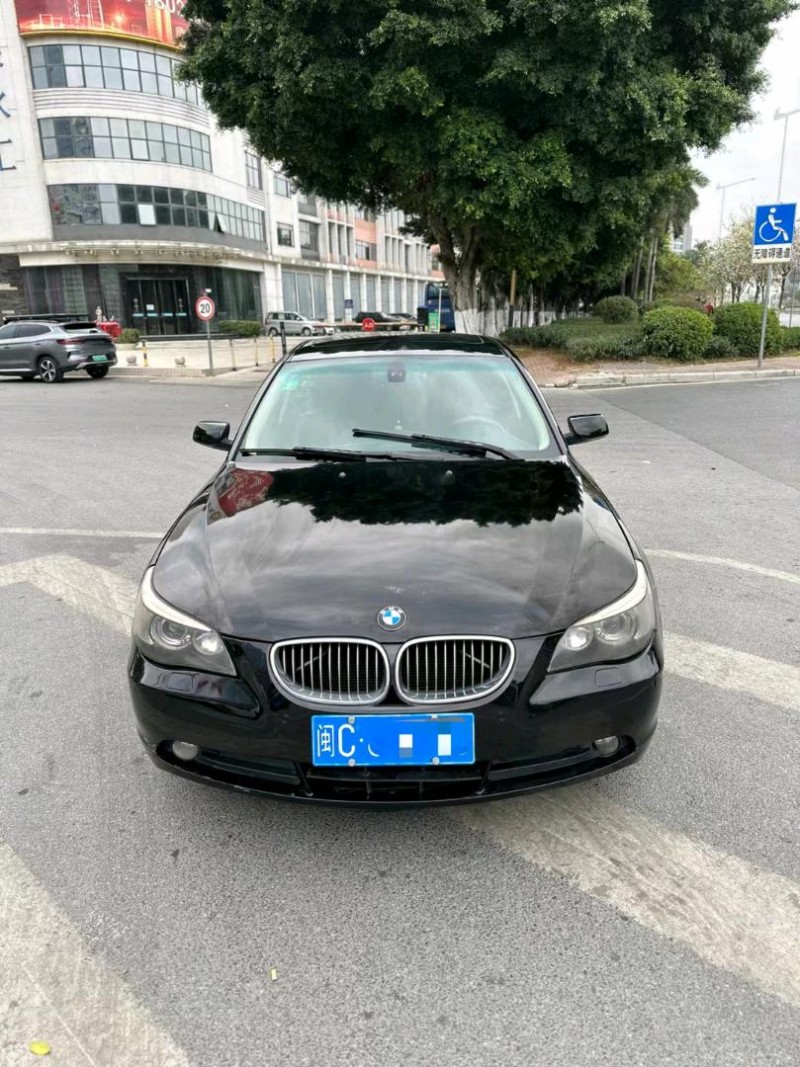 广州07年宝马5系1