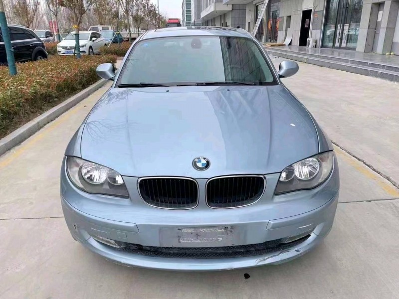 济宁11年宝马1系1