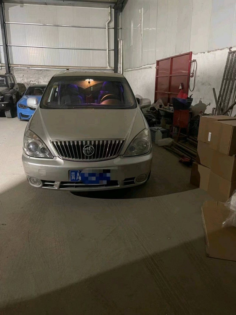 邯郸15年别克GL81