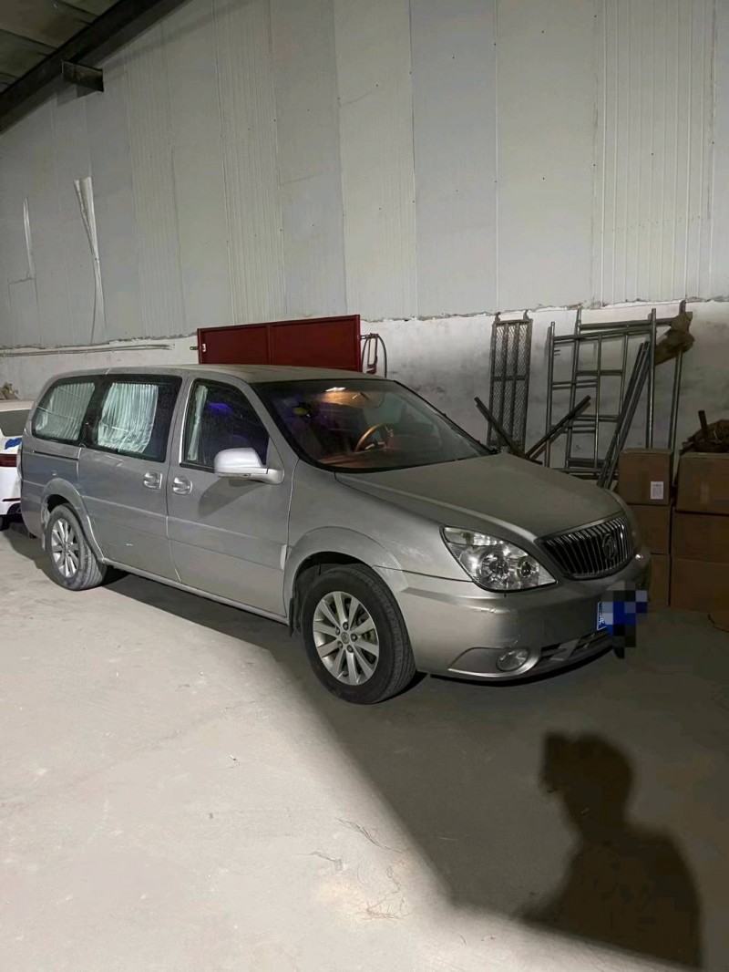 邯郸15年别克GL82