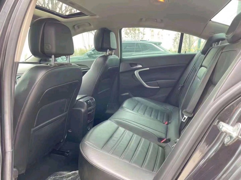 济宁14年别克君威4