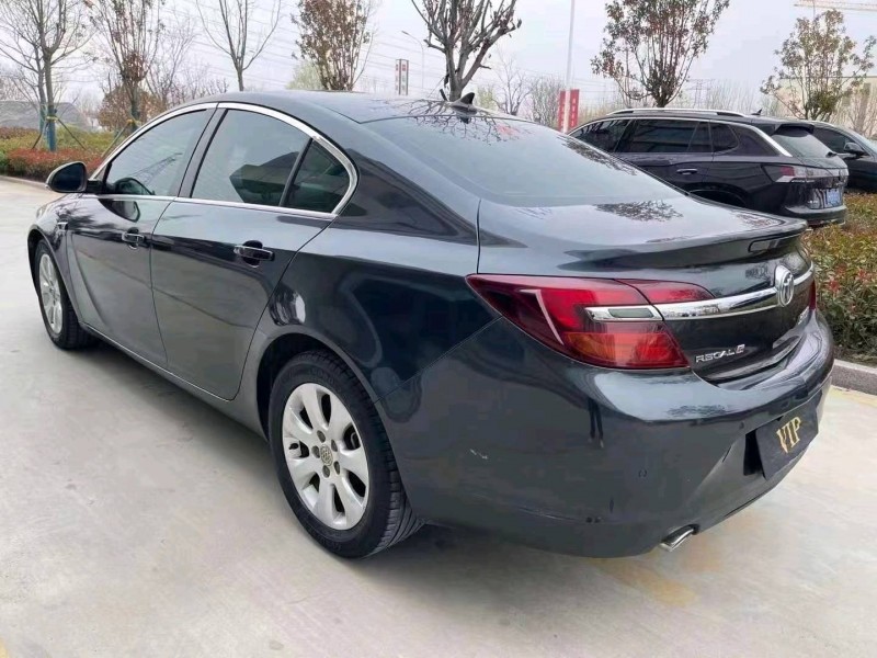 济宁14年别克君威7