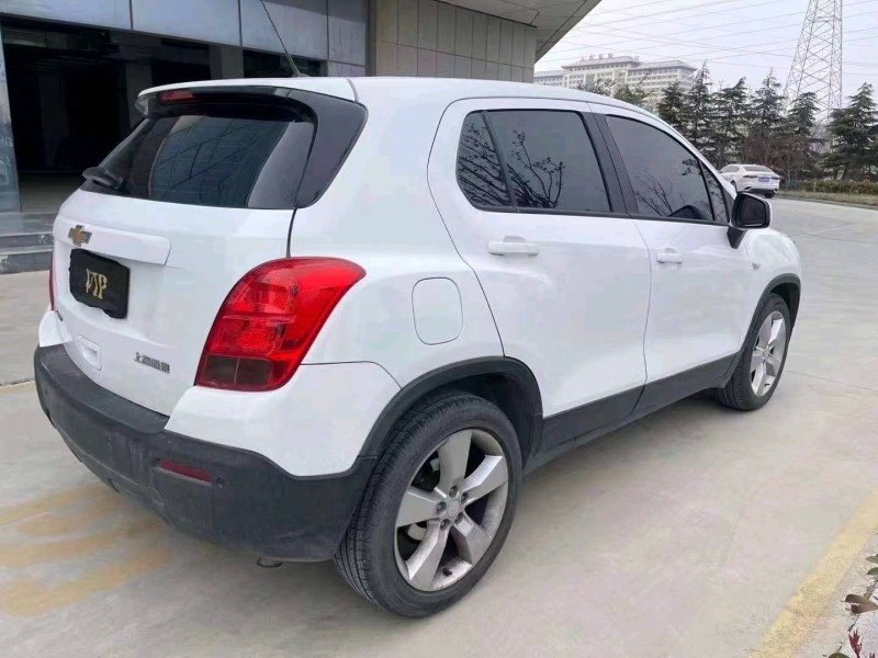 济宁15年雪佛兰创酷8