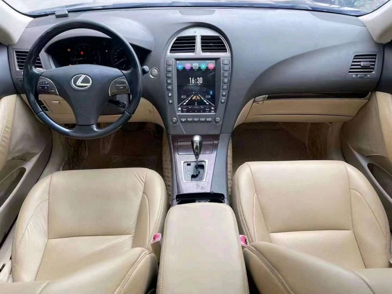 济宁10年雷克萨斯ES5