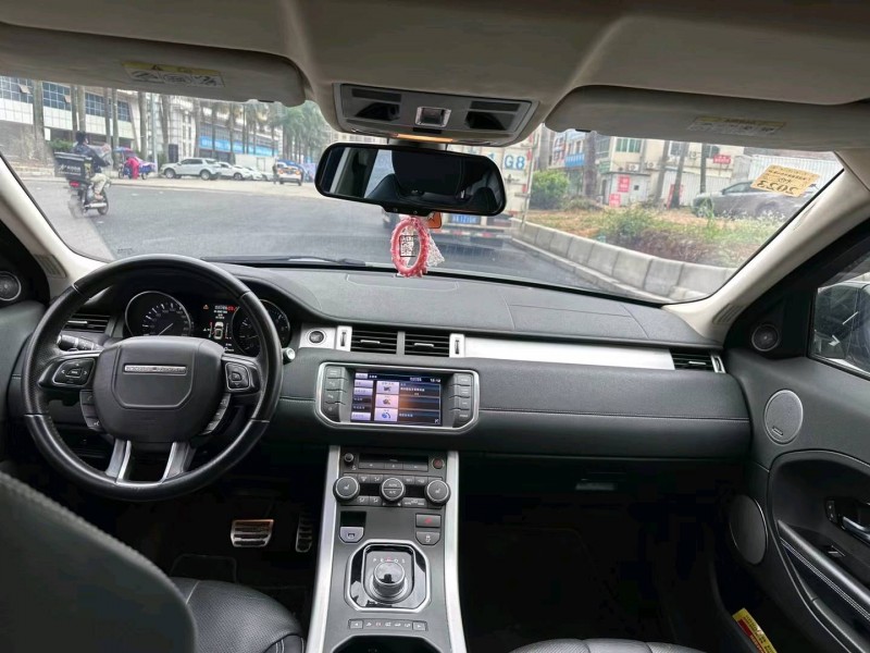 广州12年路虎揽胜极光(进口)4