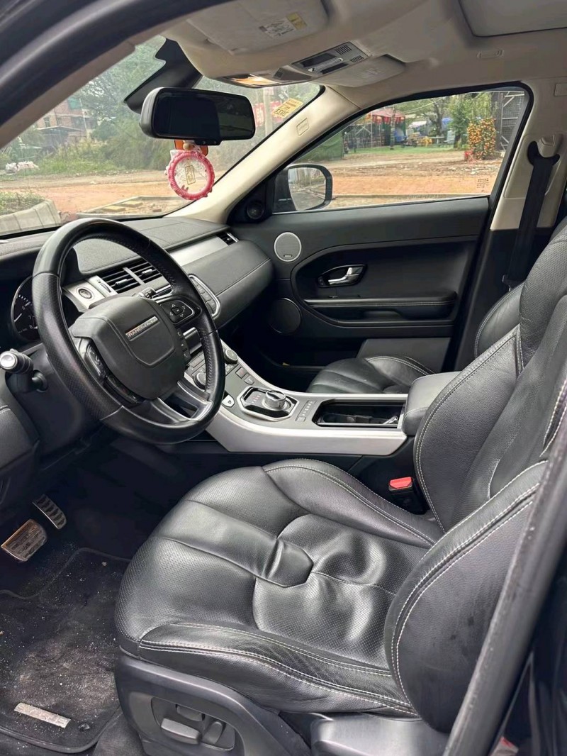 广州12年路虎揽胜极光(进口)6