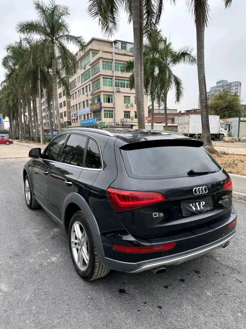 广州17年奥迪Q57