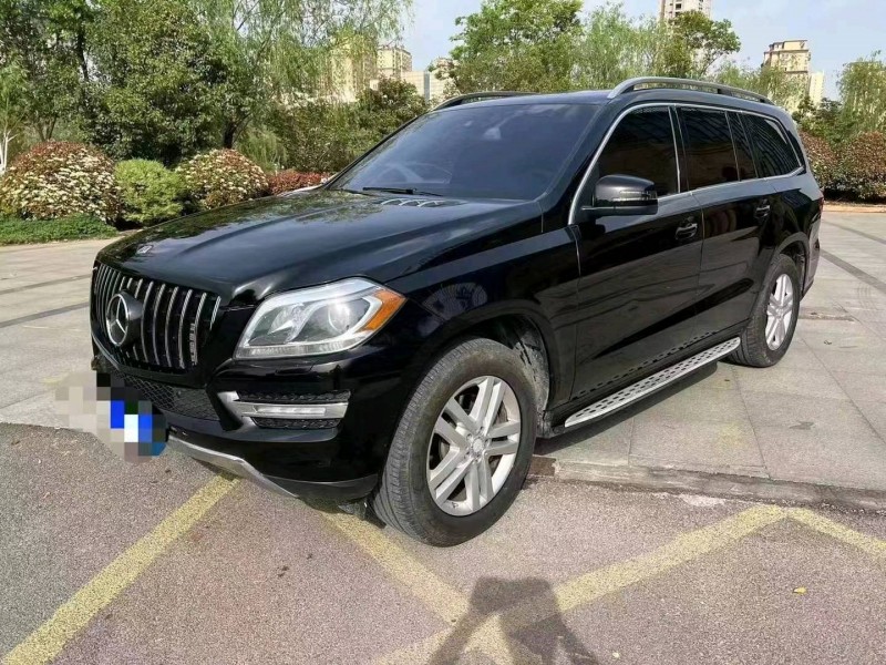 青岛13年奔驰GLC3