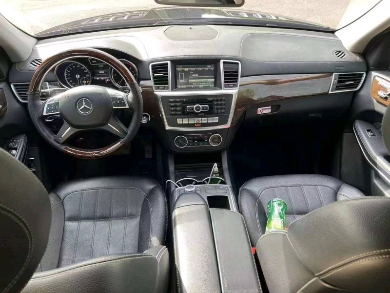 青岛13年奔驰GLC7