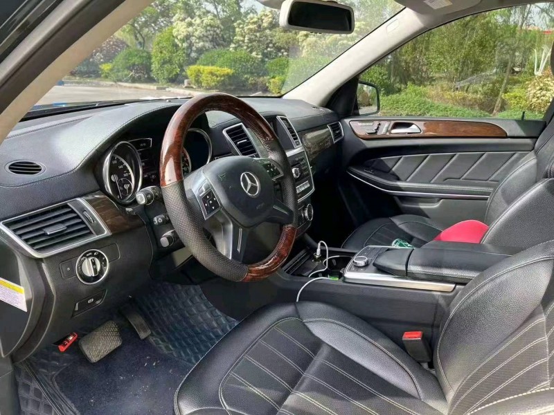 青岛13年奔驰GLC8