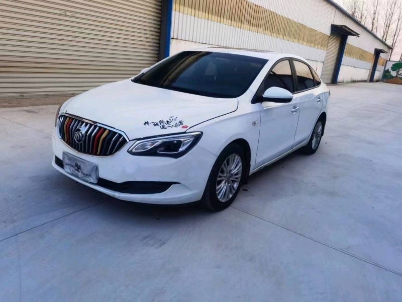 枣庄15年别克英朗2