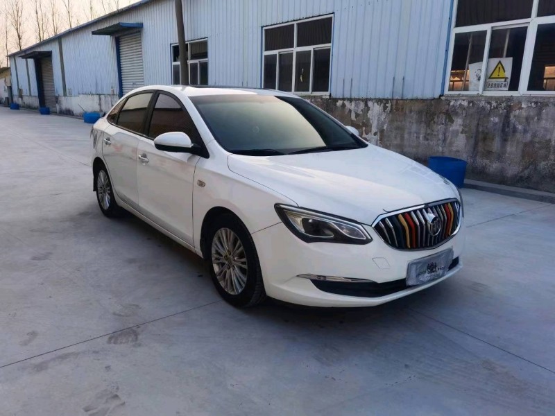 枣庄15年别克英朗3