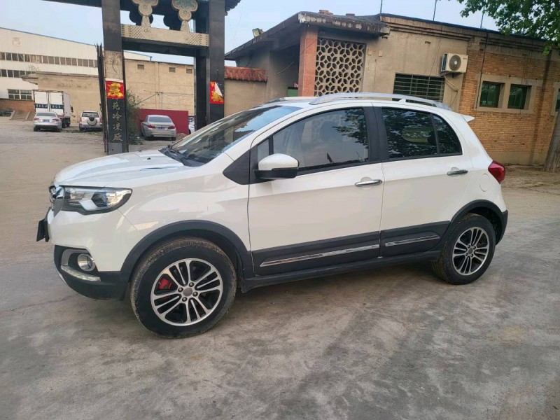 保定16年哈弗H13