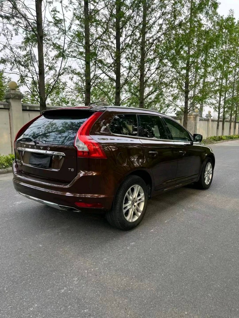徐州16年沃尔沃XC608