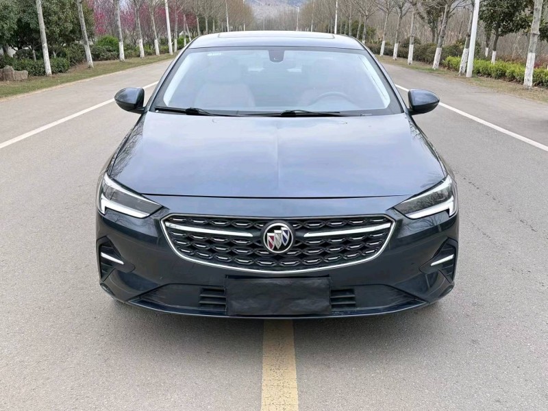 徐州21年别克君威1