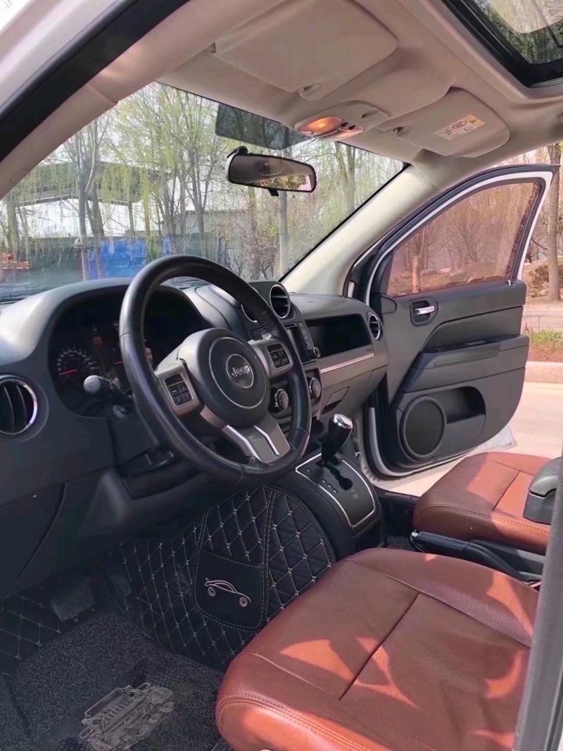 枣庄12年Jeep指南者6