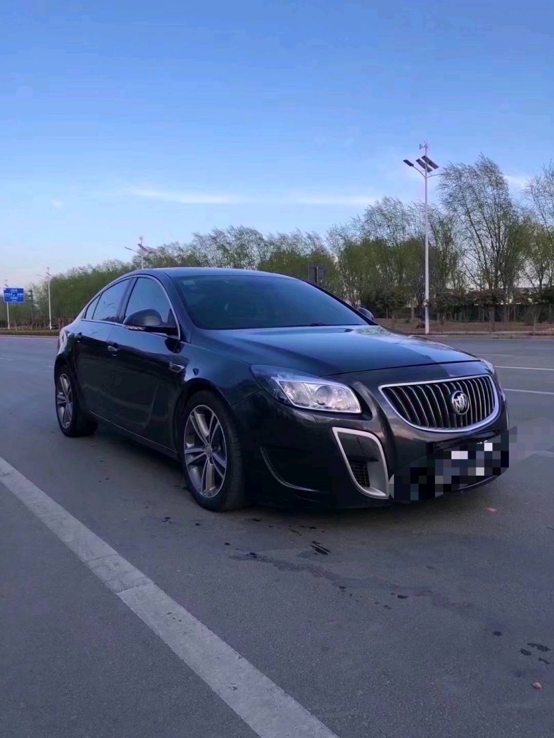 枣庄10年别克君威3