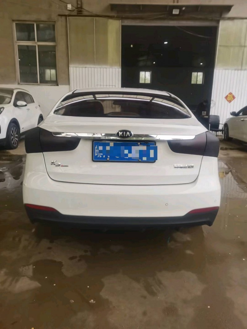 保定15年起亚K39