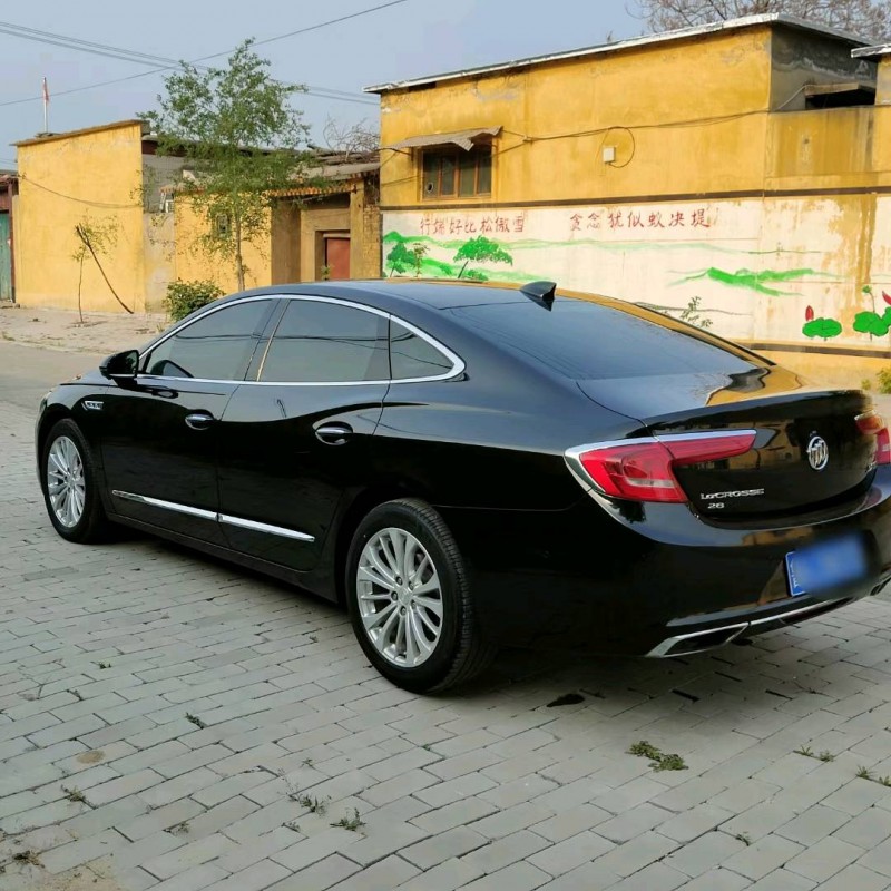 聊城18年别克君越6