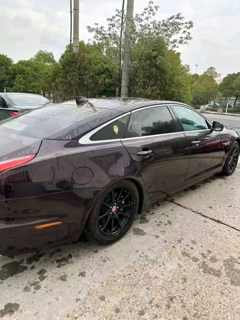 济南17年捷豹XJL4