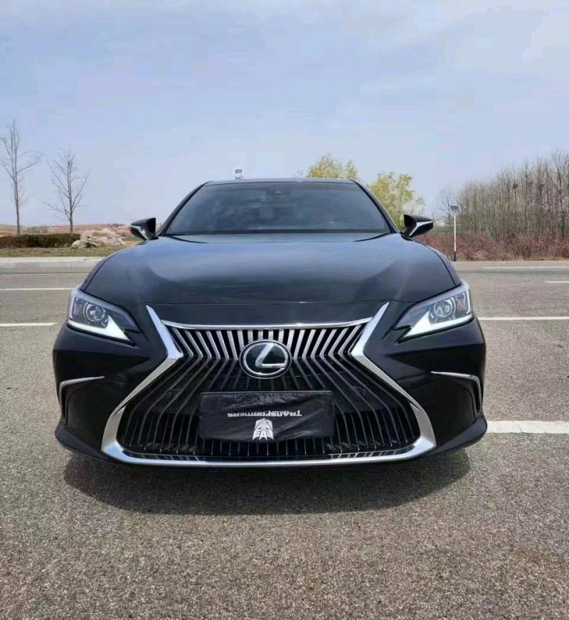 济南19年雷克萨斯ES1