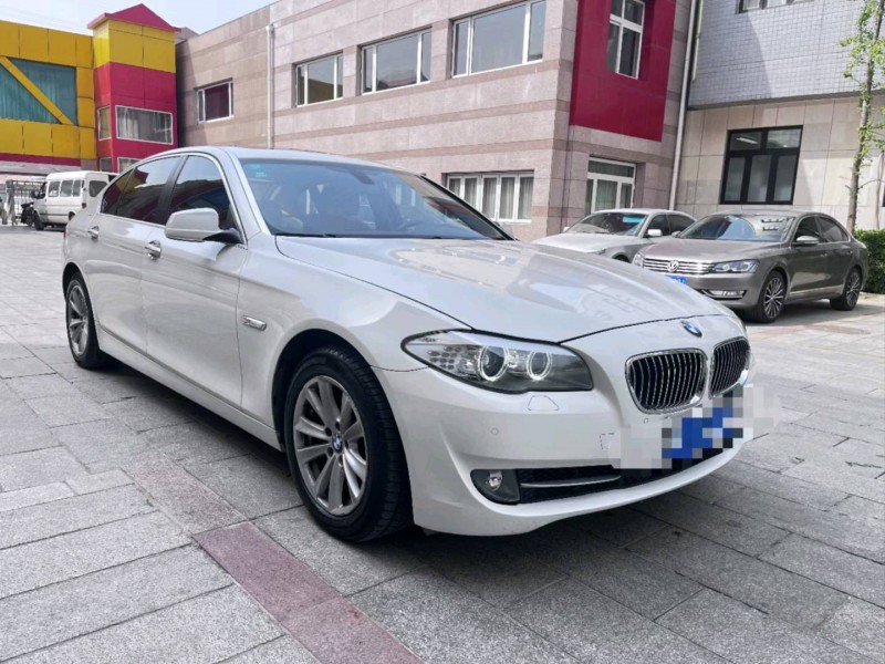 北京13年宝马5系3