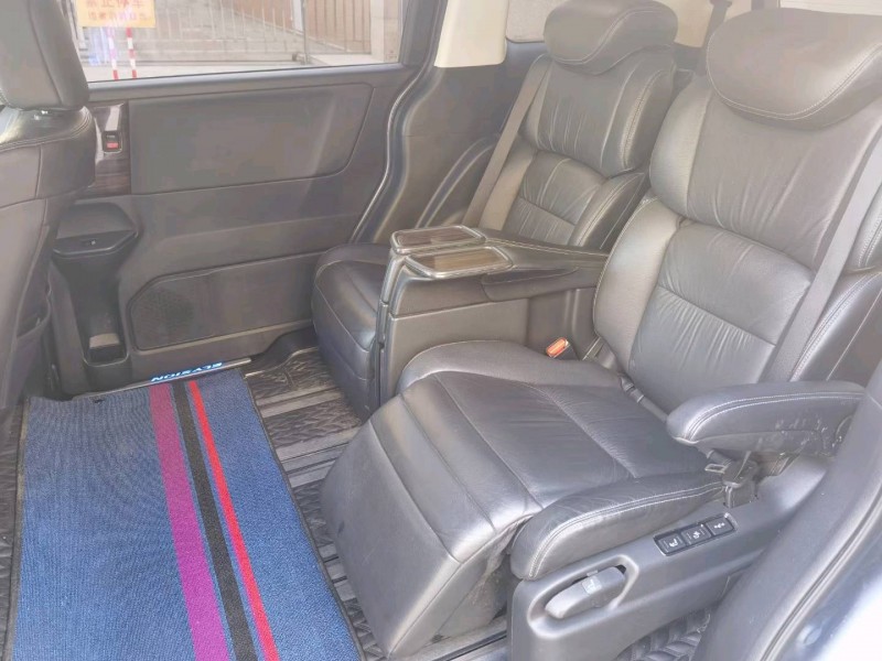 北京16年本田艾力绅8