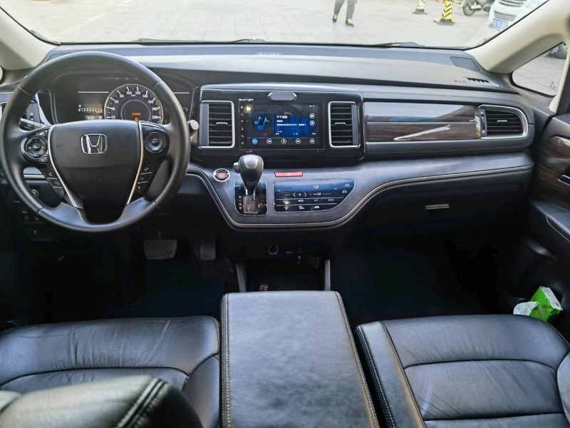 北京16年本田艾力绅7