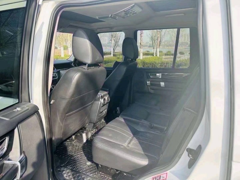 聊城16年路虎发现4