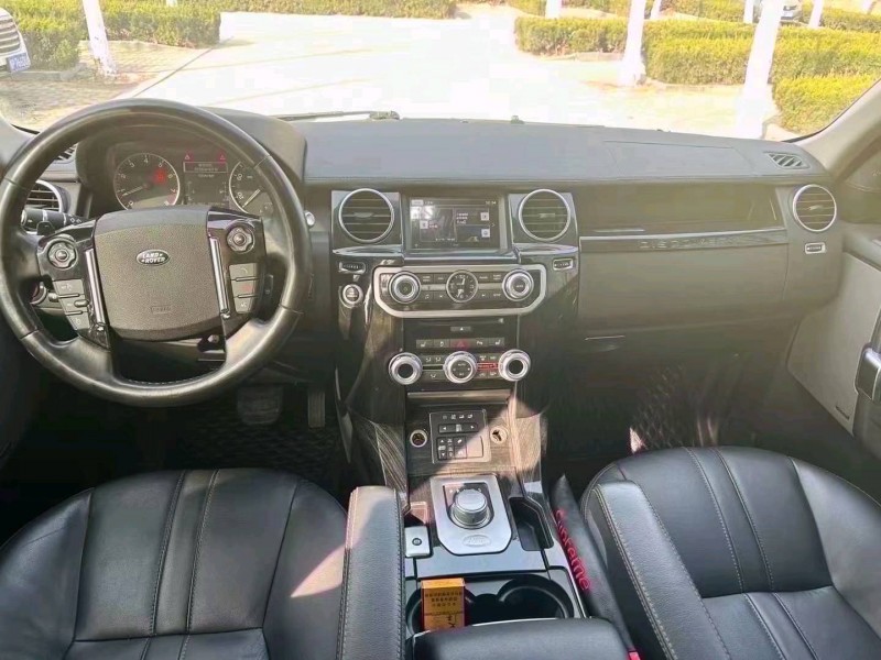 聊城16年路虎发现6