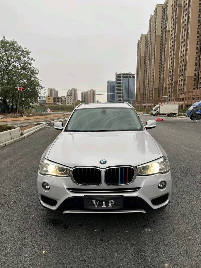 广州12年宝马X31