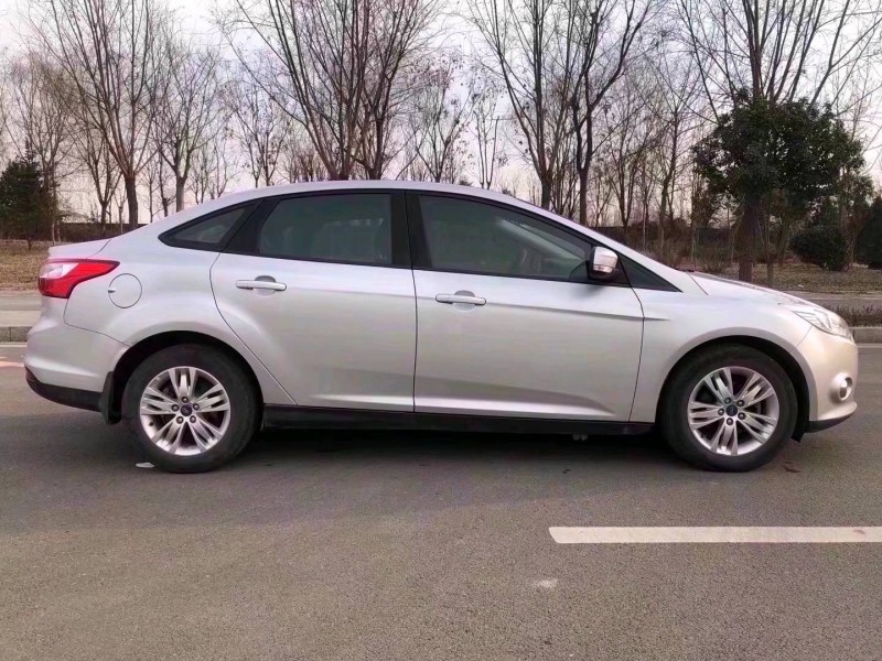 枣庄13年福特福克斯7