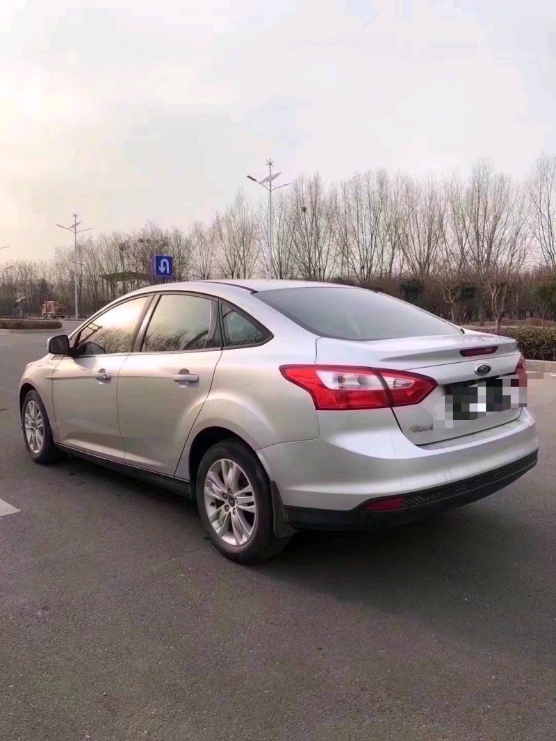 枣庄13年福特福克斯9