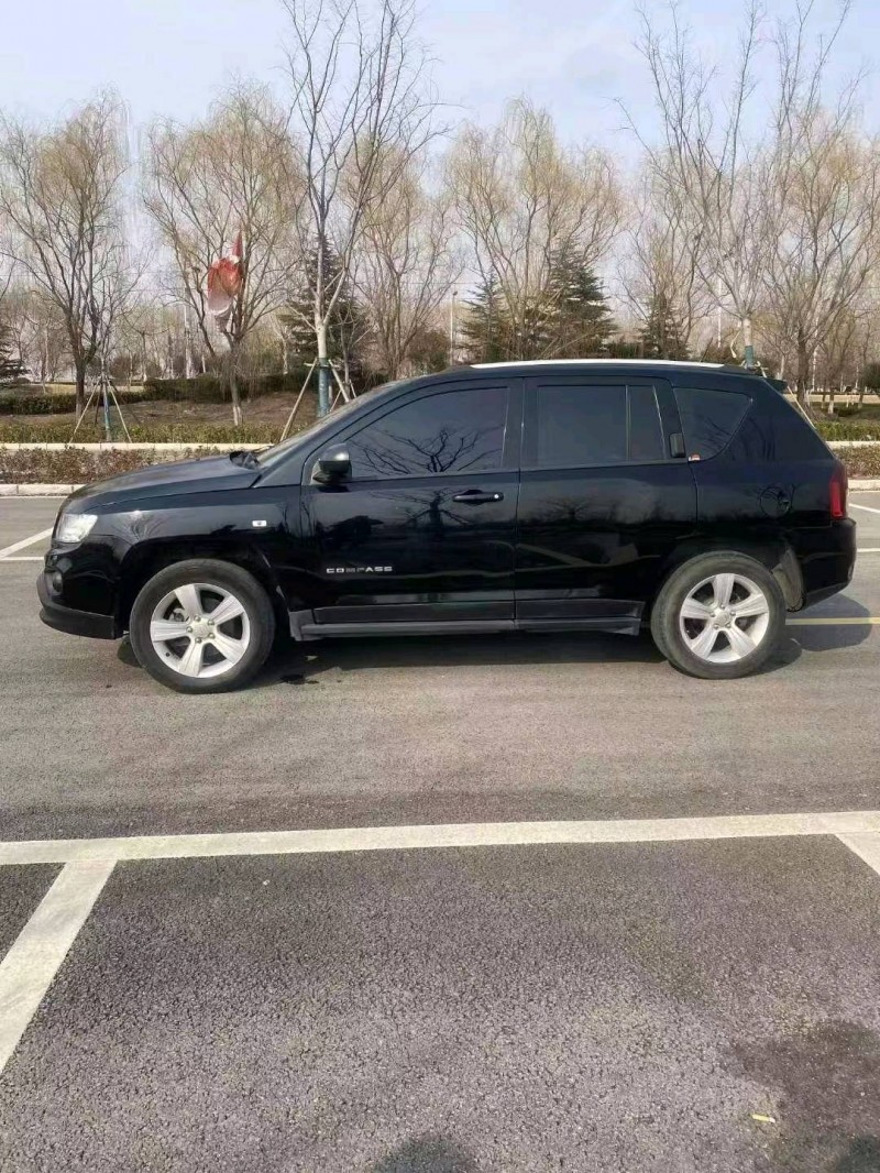 徐州17年Jeep指南者3