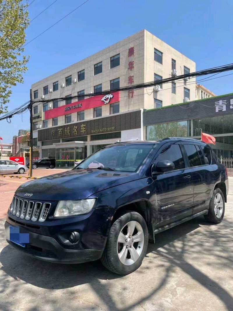 青岛12年Jeep指南者6