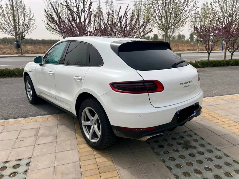 廊坊16年保时捷Macan17