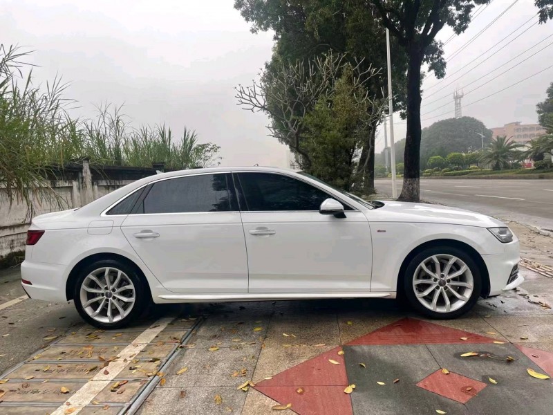东莞18年奥迪A4L8