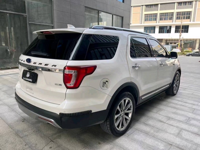 广州18年福特探险者5