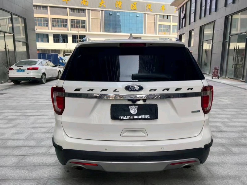 广州18年福特探险者4