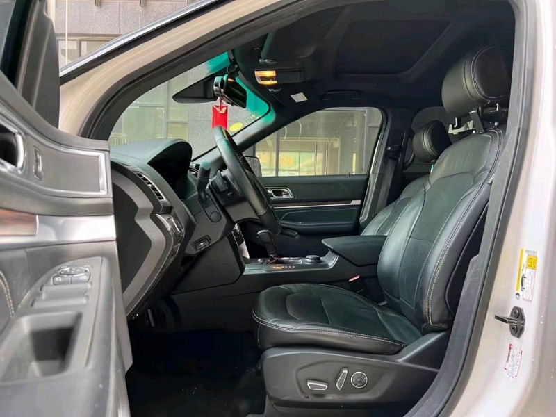 广州18年福特探险者6