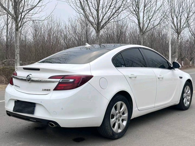 徐州14年别克君威8