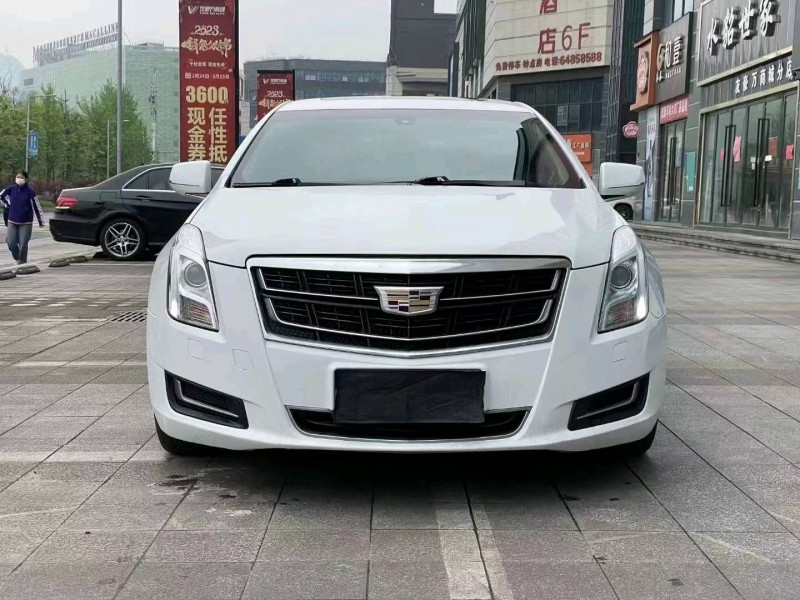 重庆17年凯迪拉克XTS1