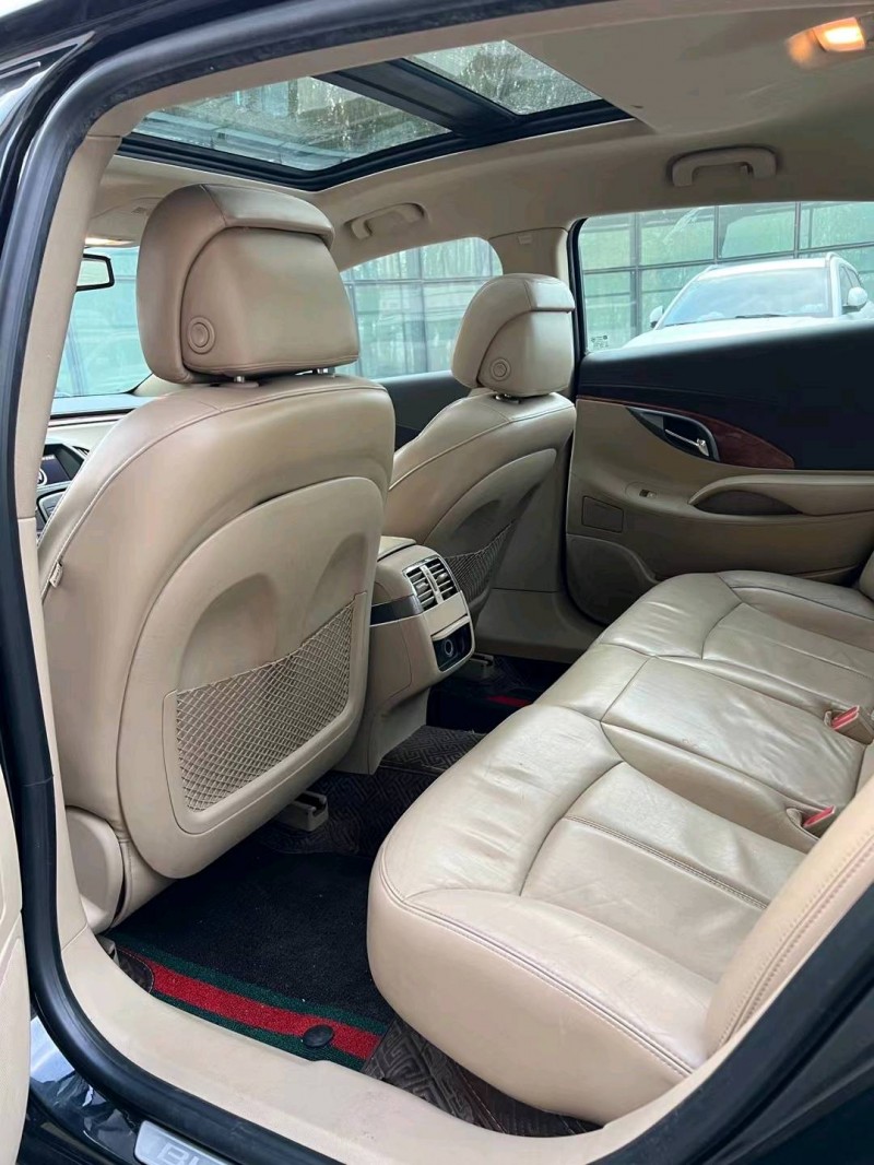 沈阳13年别克君越4