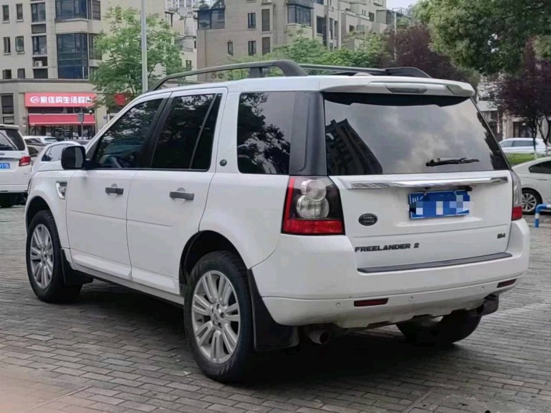 重庆12年路虎神行者4