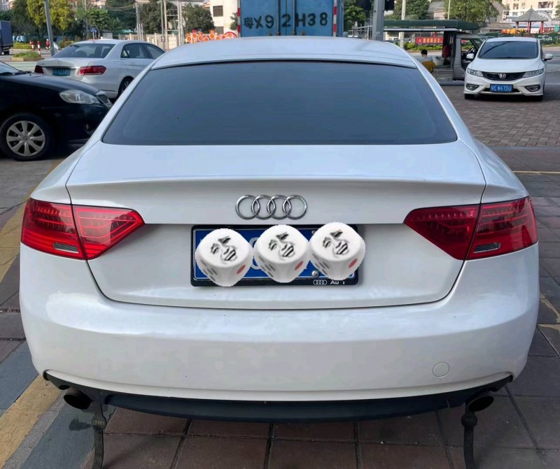 珠海14年奥迪A54