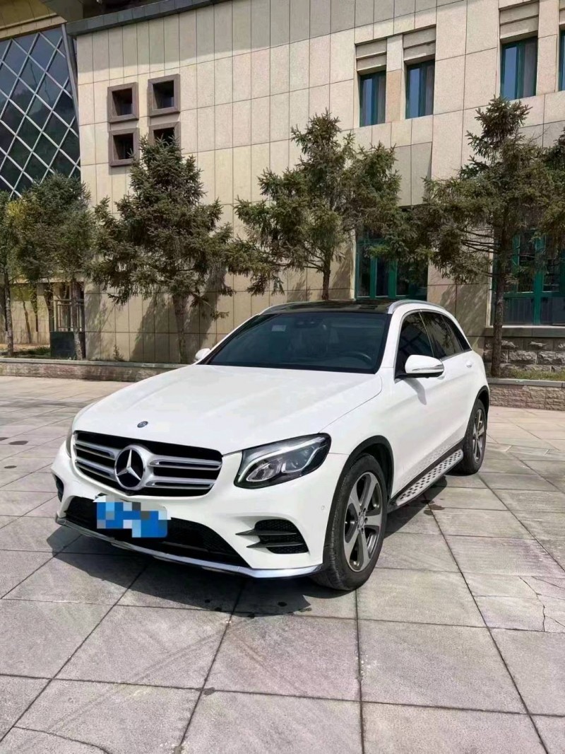 青岛17年奔驰GLC3