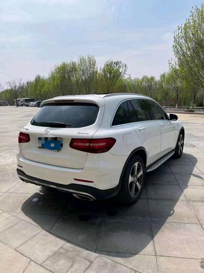 青岛17年奔驰GLC5